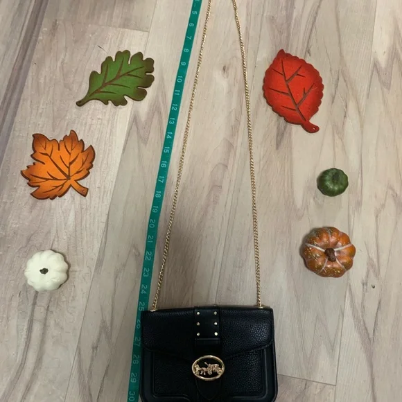 Elegant black COACH authentic Clutch gold Chain Strap - Picture 7 of 7